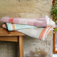 Hand-woven alpaca throw - Pale Grass & Brick